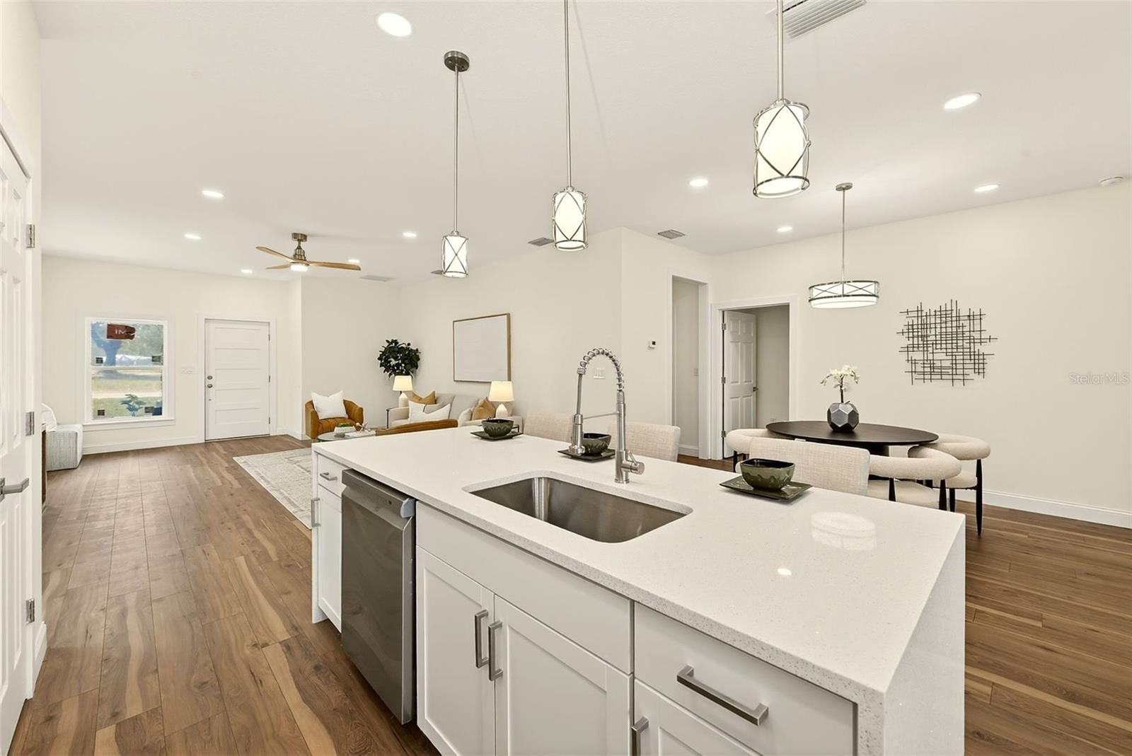 3151 69TH AVE N, ST PETERSBURG, FL, 33702