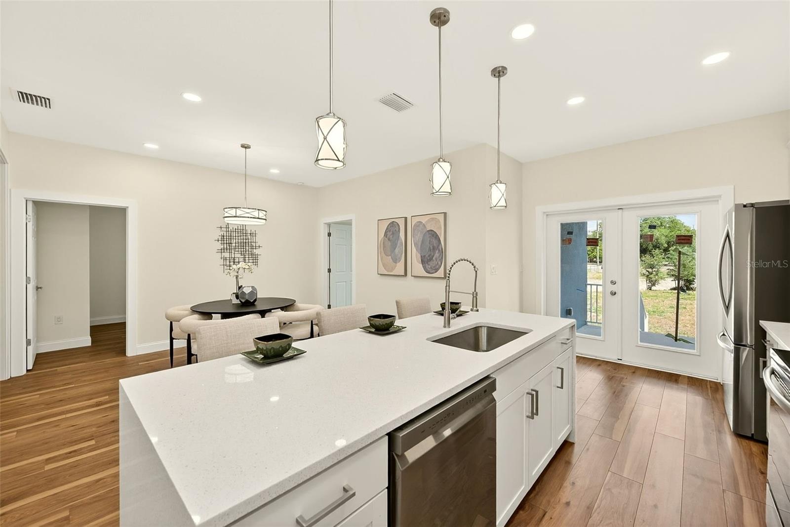 3151 69TH AVE N, ST PETERSBURG, FL, 33702