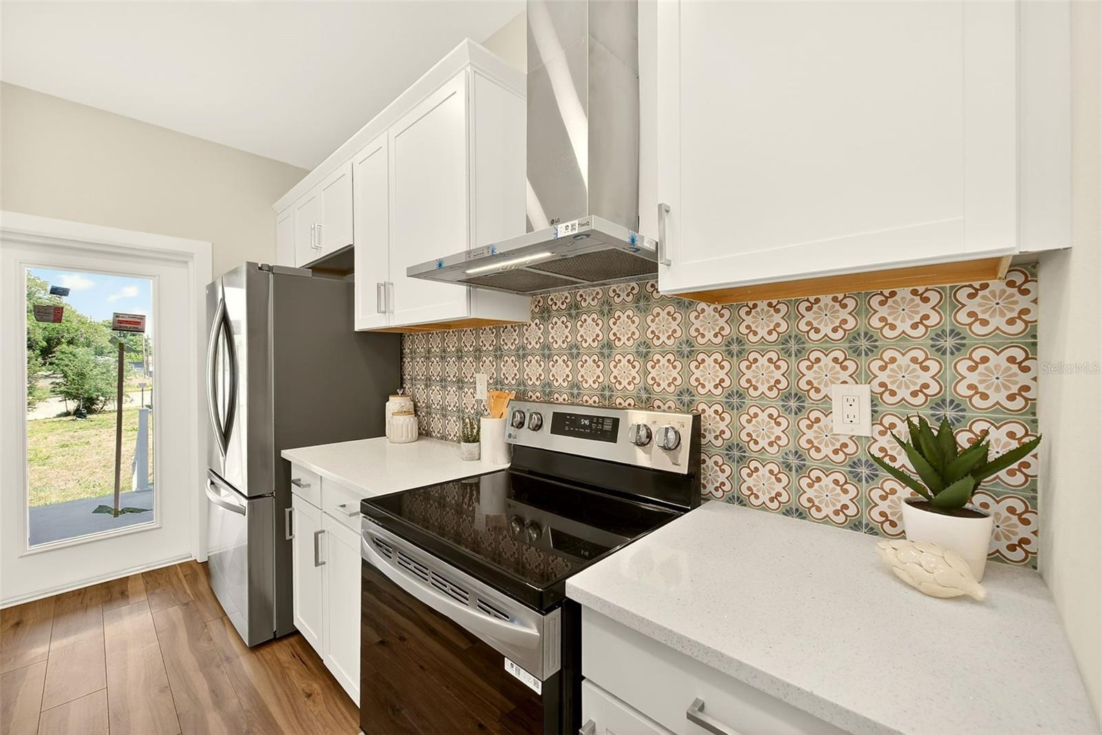 3151 69TH AVE N, ST PETERSBURG, FL, 33702