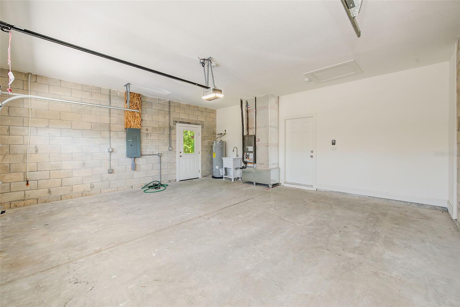 3151 69TH AVE N, ST PETERSBURG, FL, 33702