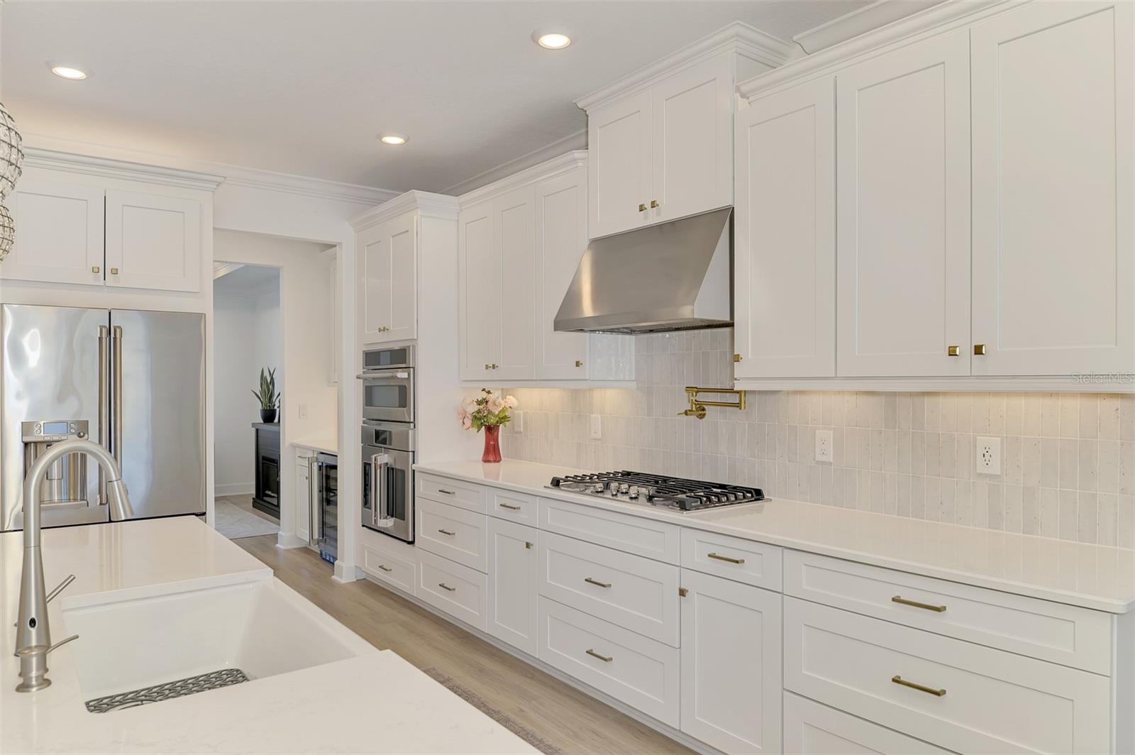 10192 MILKY WAY CIR, SARASOTA, FL, 34241