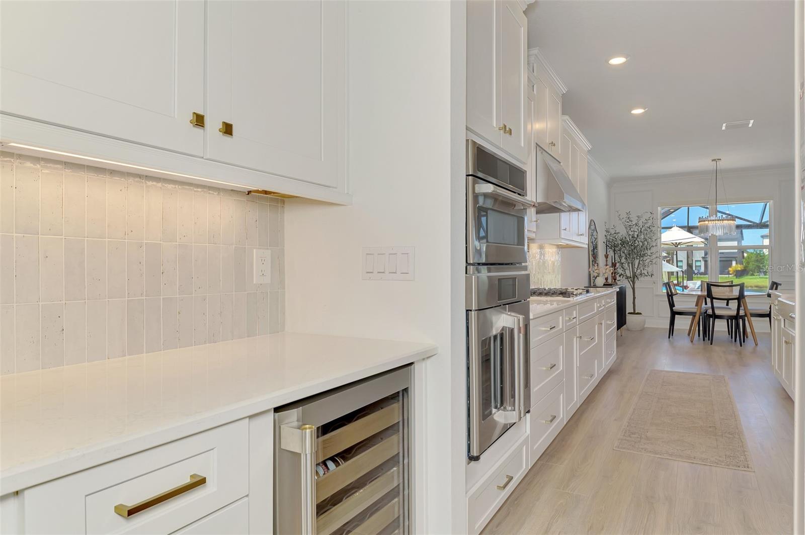 10192 MILKY WAY CIR, SARASOTA, FL, 34241