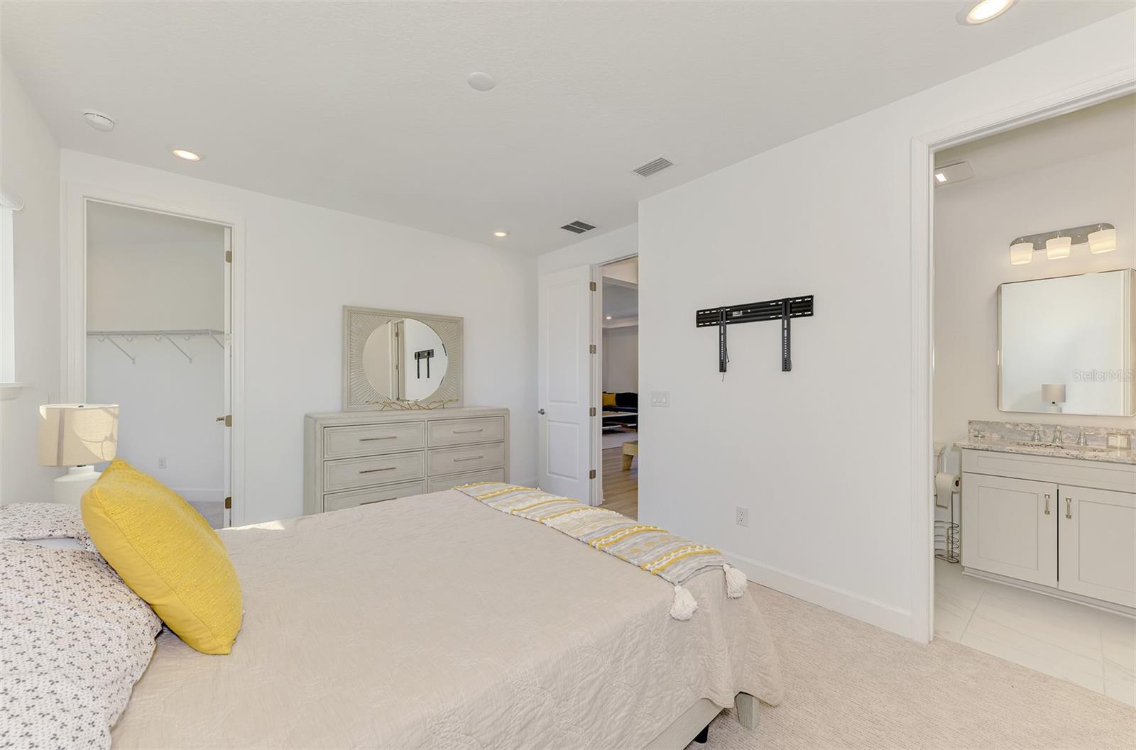 10192 MILKY WAY CIR, SARASOTA, FL, 34241