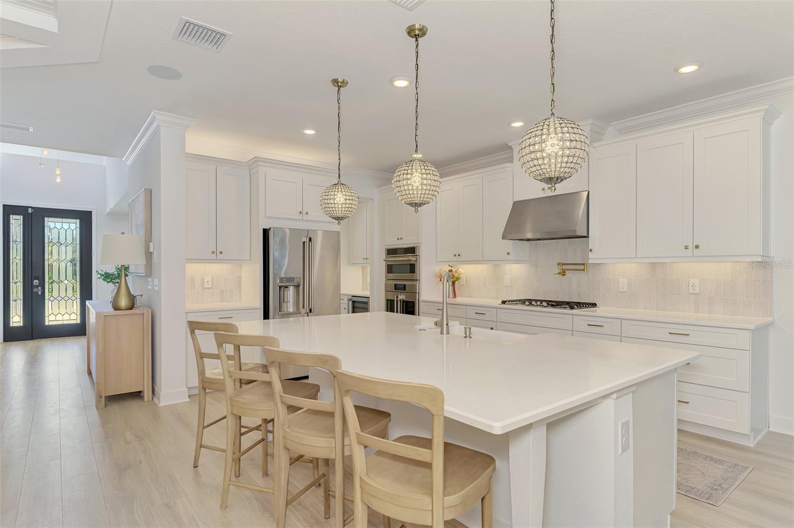 10192 MILKY WAY CIR, SARASOTA, FL, 34241