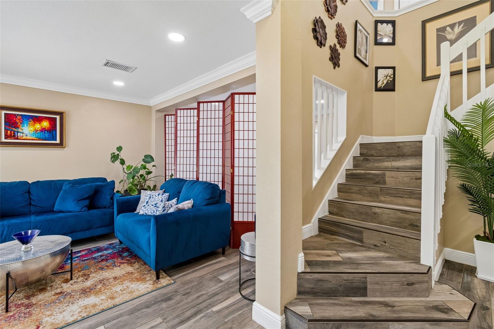 9803 LONG MEADOW DR, TAMPA, FL, 33615