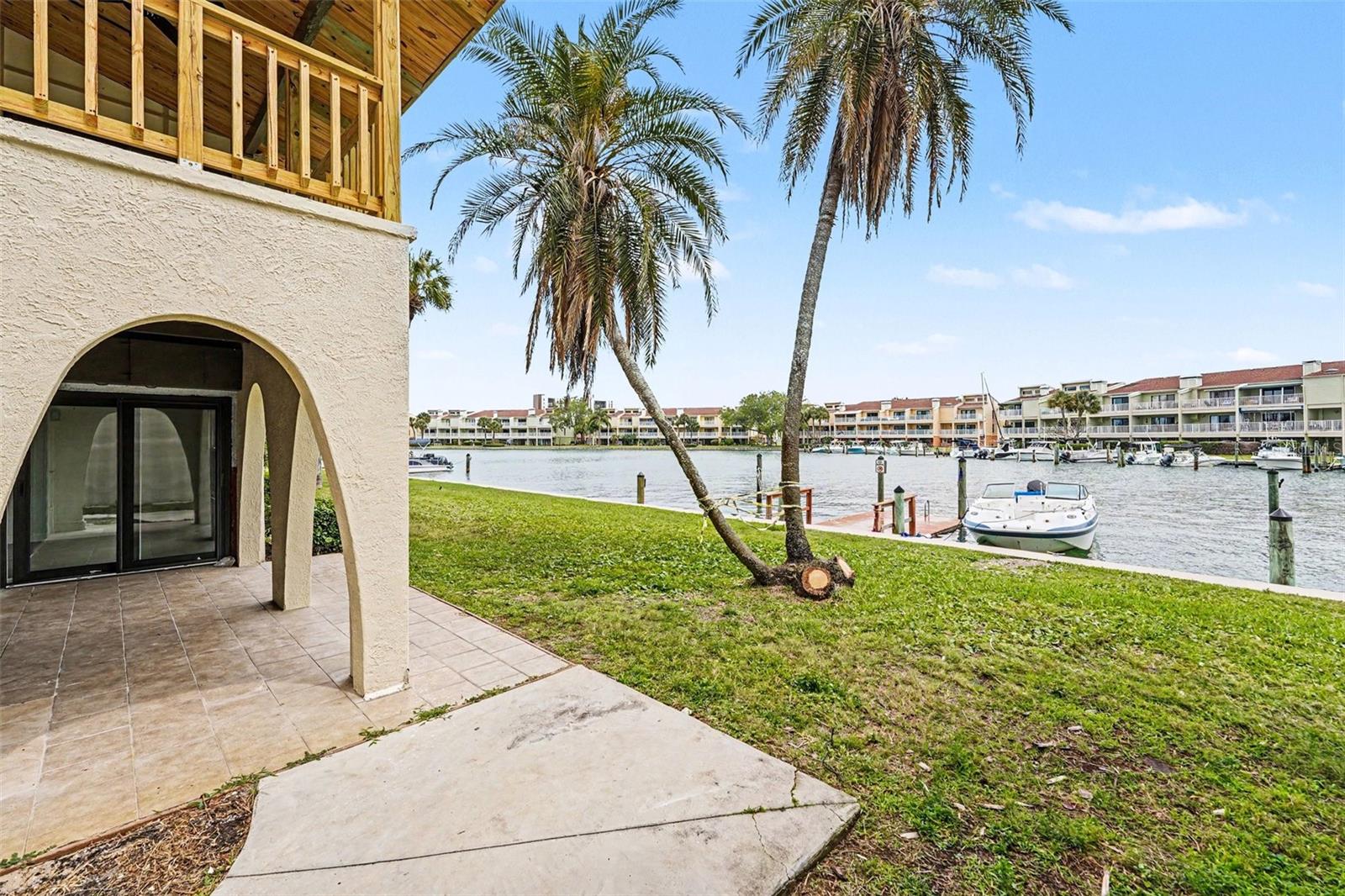 546 PLAZA SEVILLE CT #85, TREASURE ISLAND, FL, 33706