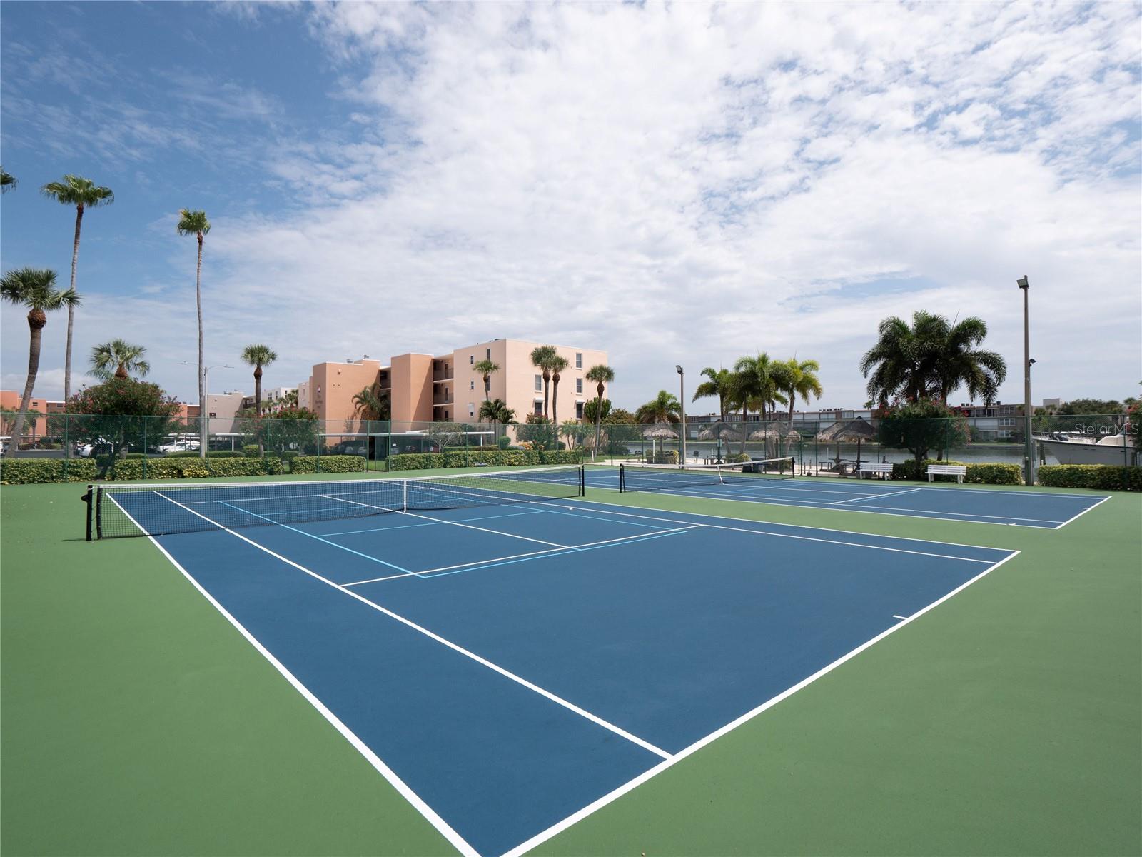 7910 SUN ISLAND DR S #302, SOUTH PASADENA, FL, 33707