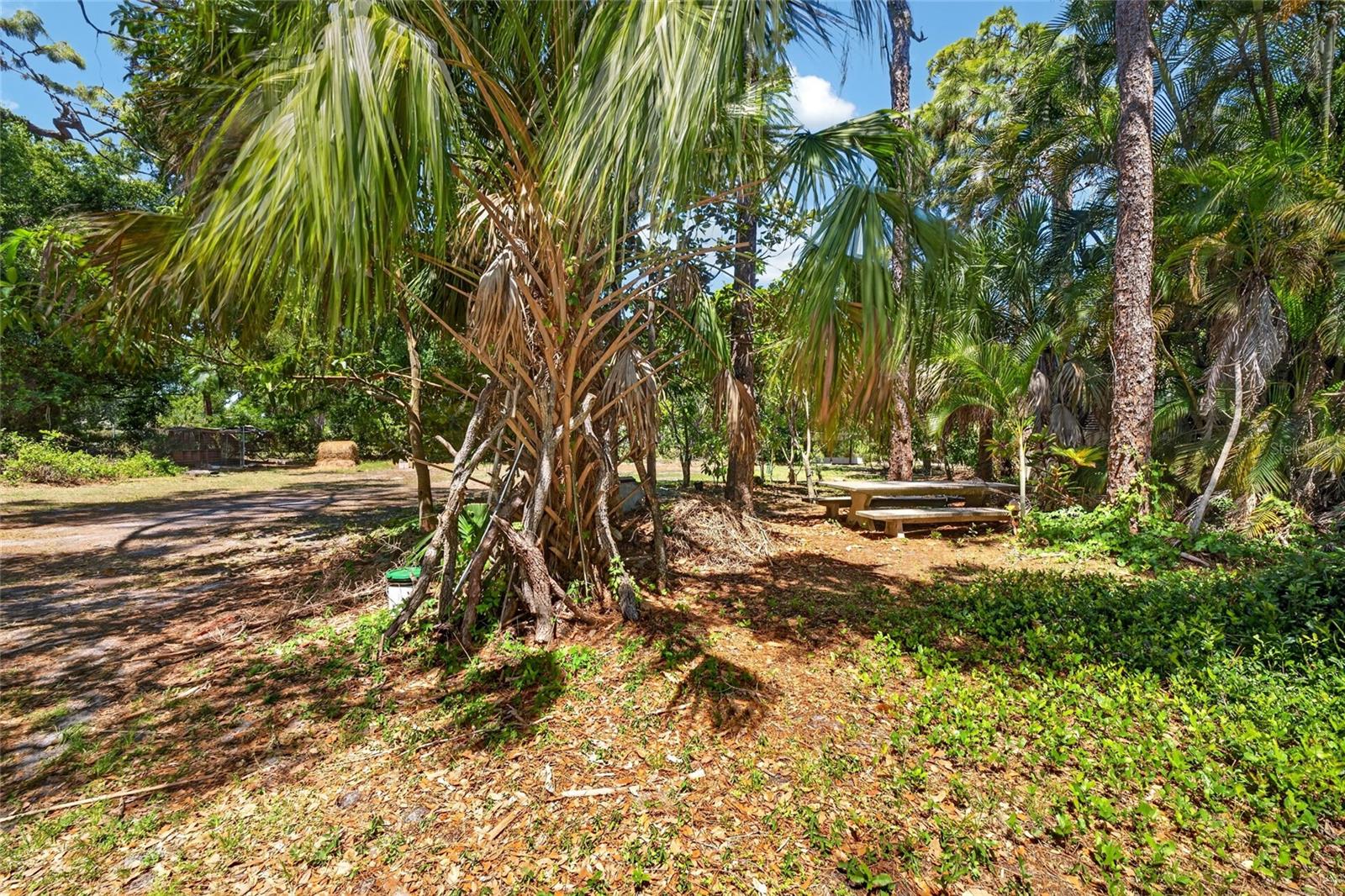 4725 N TUTTLE AVE, SARASOTA, FL, 34234