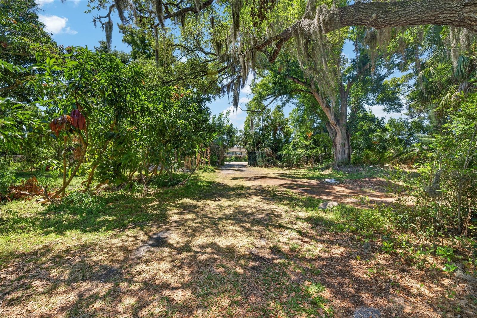 4725 N TUTTLE AVE, SARASOTA, FL, 34234