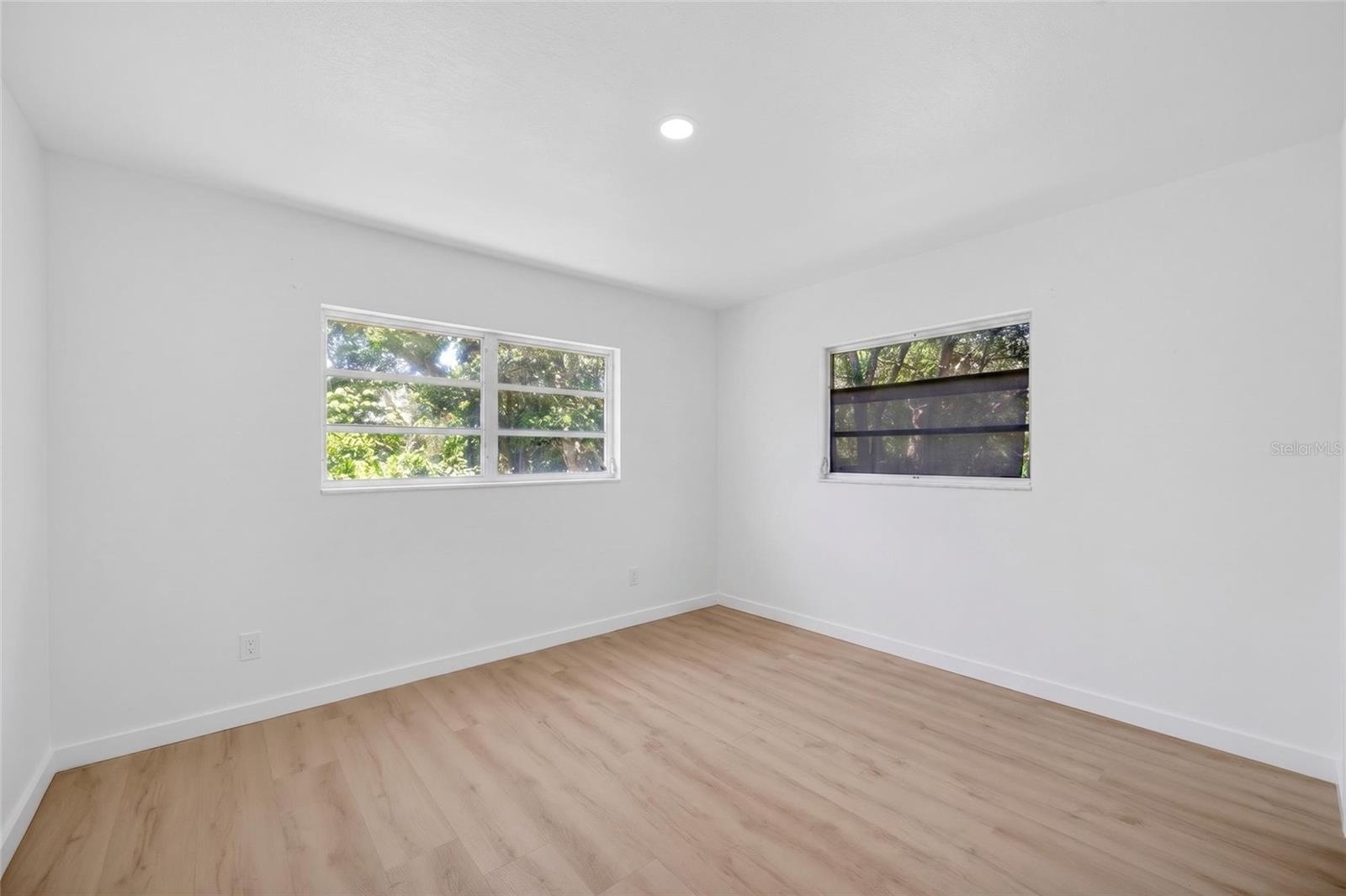 4725 N TUTTLE AVE, SARASOTA, FL, 34234