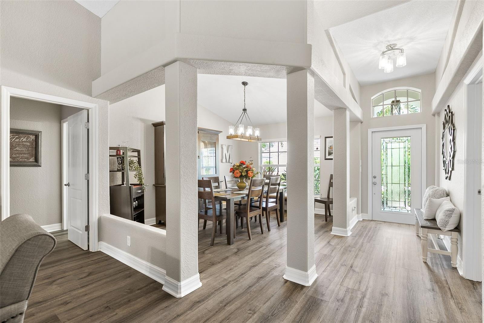 1282 CLEARVIEW DR, PORT CHARLOTTE, FL, 33953