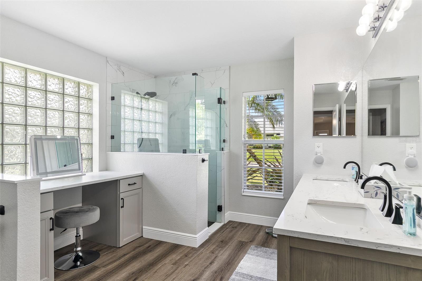 1282 CLEARVIEW DR, PORT CHARLOTTE, FL, 33953