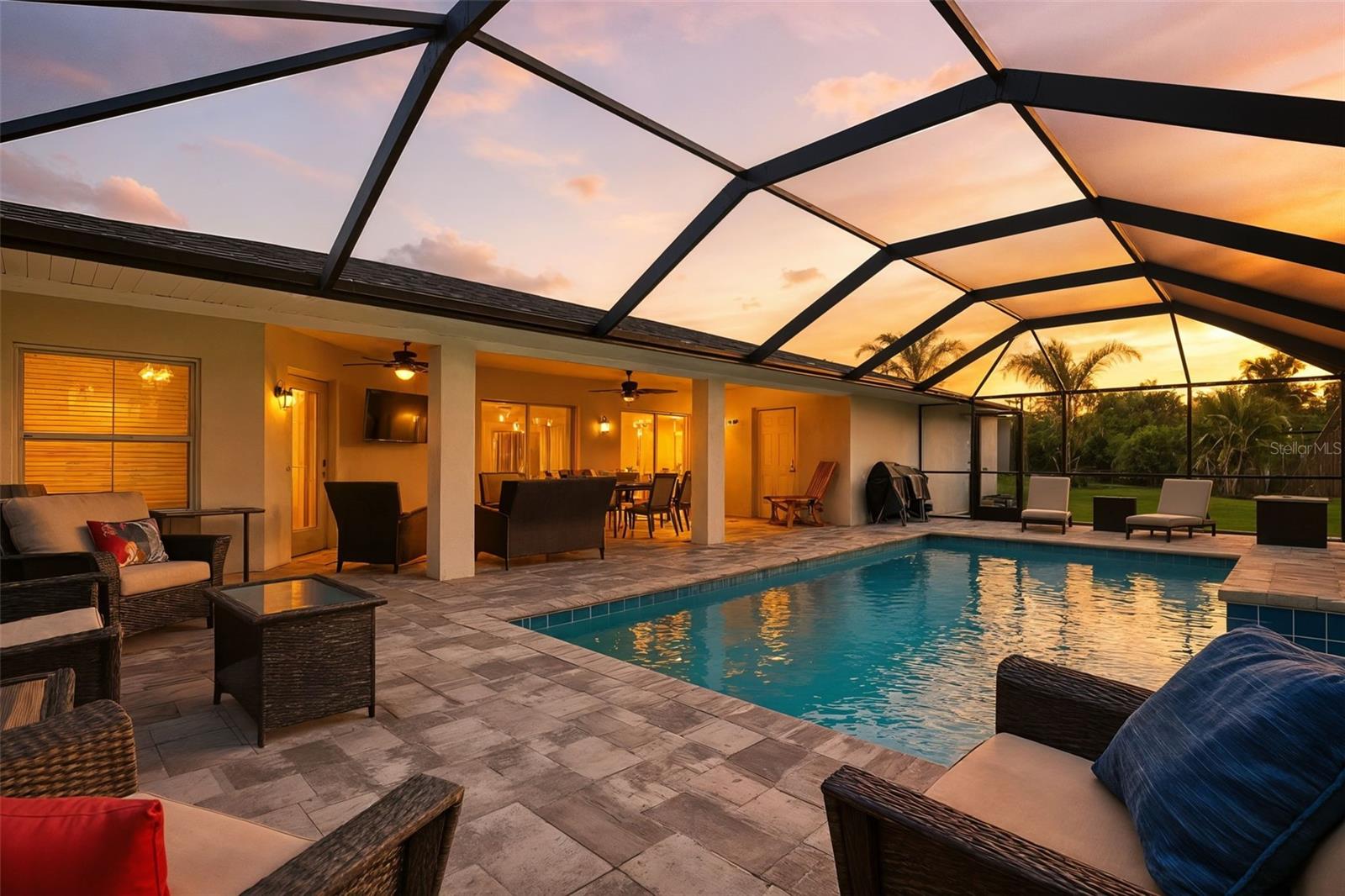 1282 CLEARVIEW DR, PORT CHARLOTTE, FL, 33953