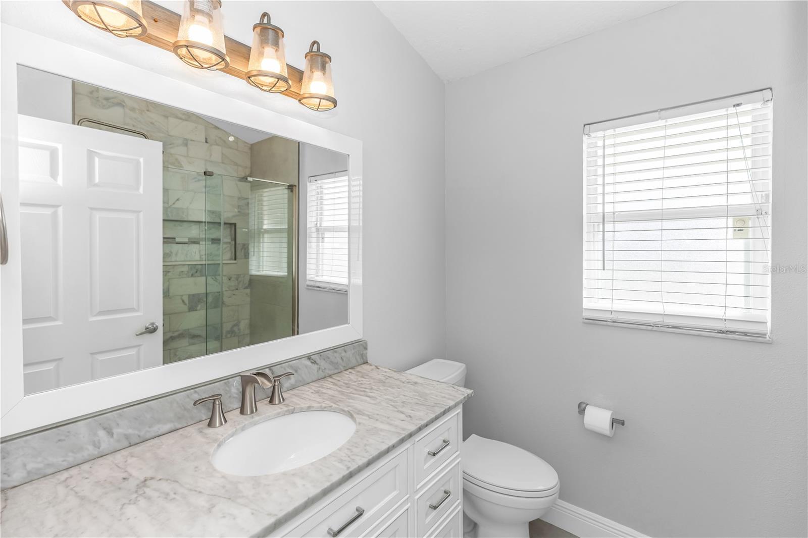 422 CANARY ISLAND CT, ORLANDO, FL, 32828