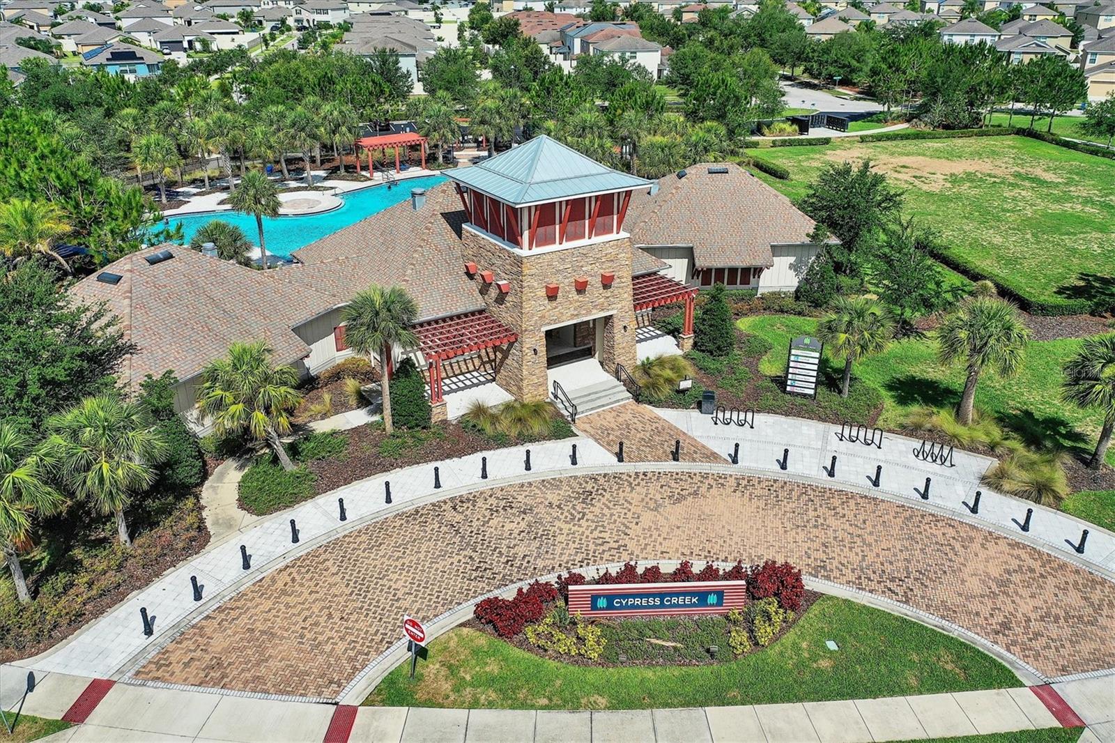 15455 BROAD BRUSH DR, SUN CITY CENTER, FL, 33573
