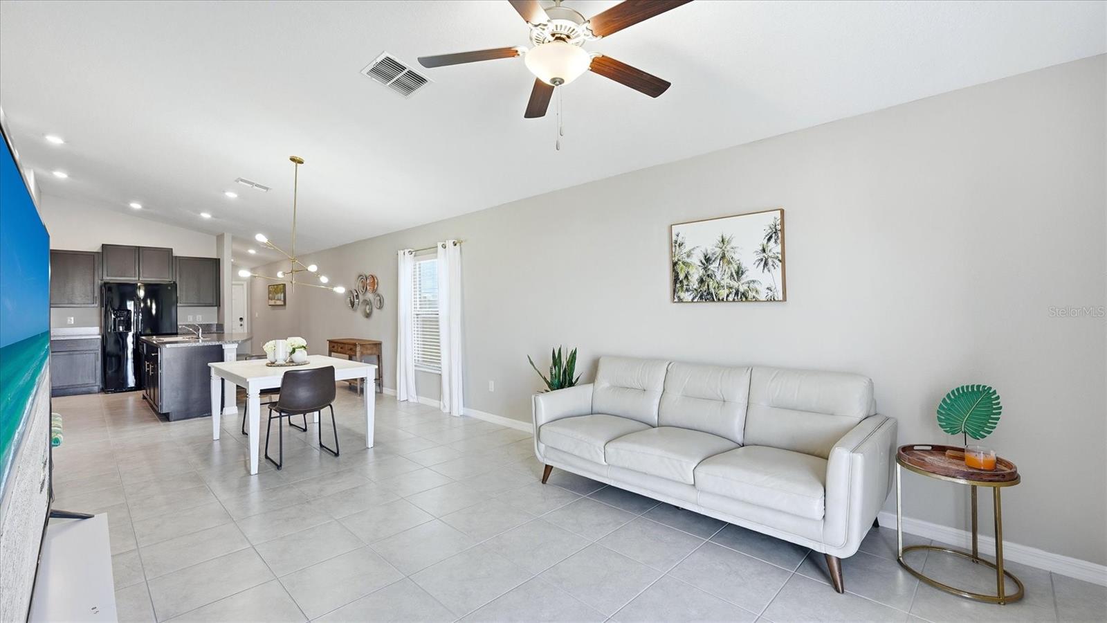 15455 BROAD BRUSH DR, SUN CITY CENTER, FL, 33573