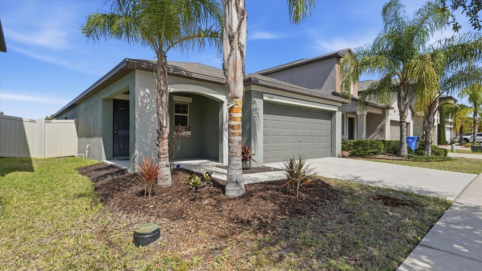 15455 BROAD BRUSH DR, SUN CITY CENTER, FL, 33573