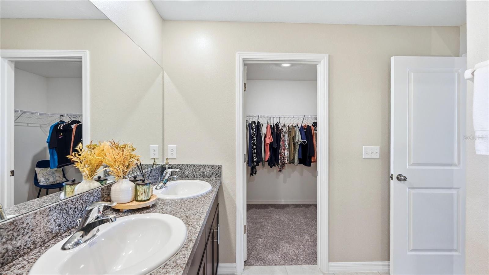 15455 BROAD BRUSH DR, SUN CITY CENTER, FL, 33573