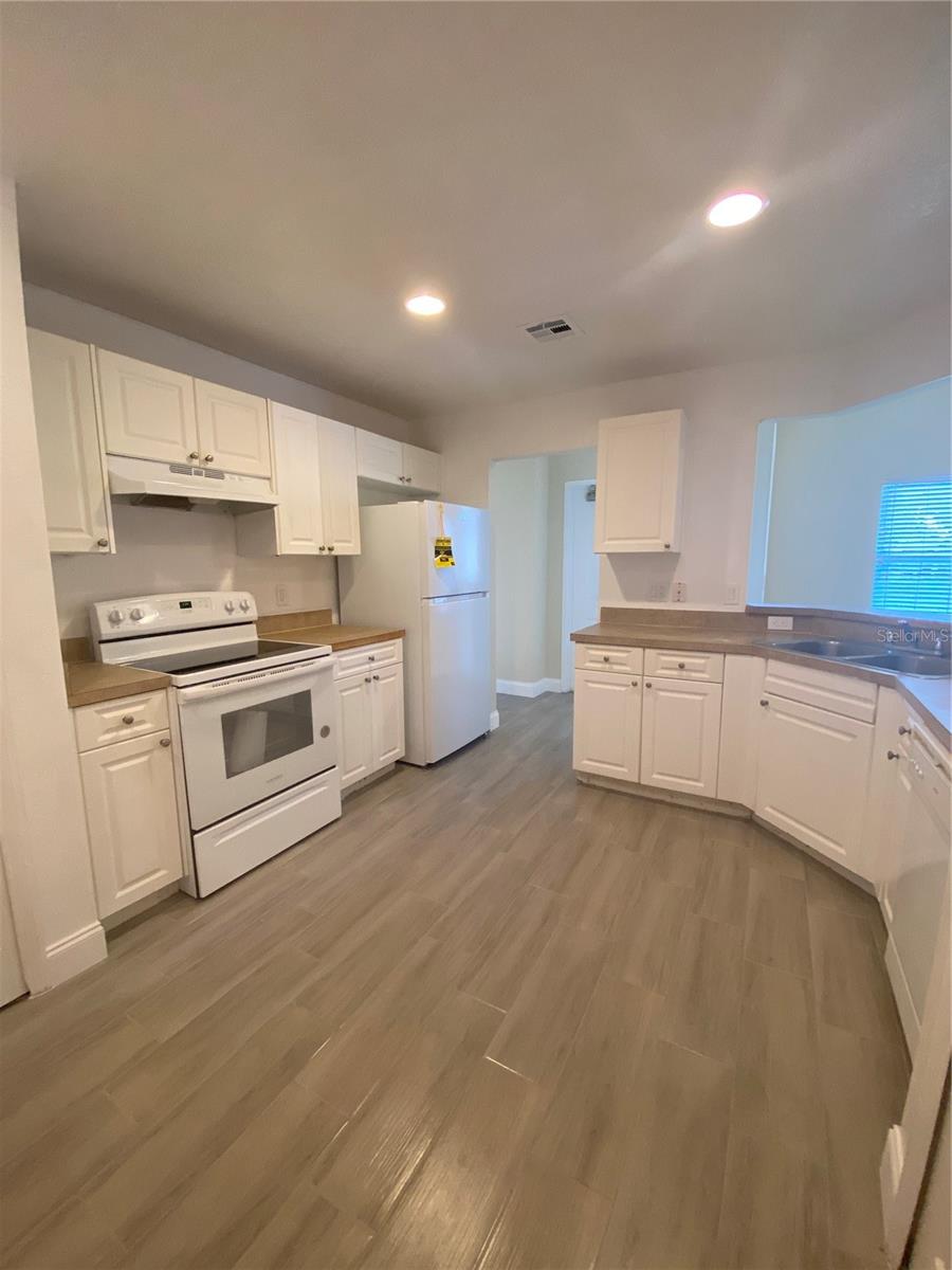 4947 AVA POINTE DR #1, ORLANDO, FL, 32822