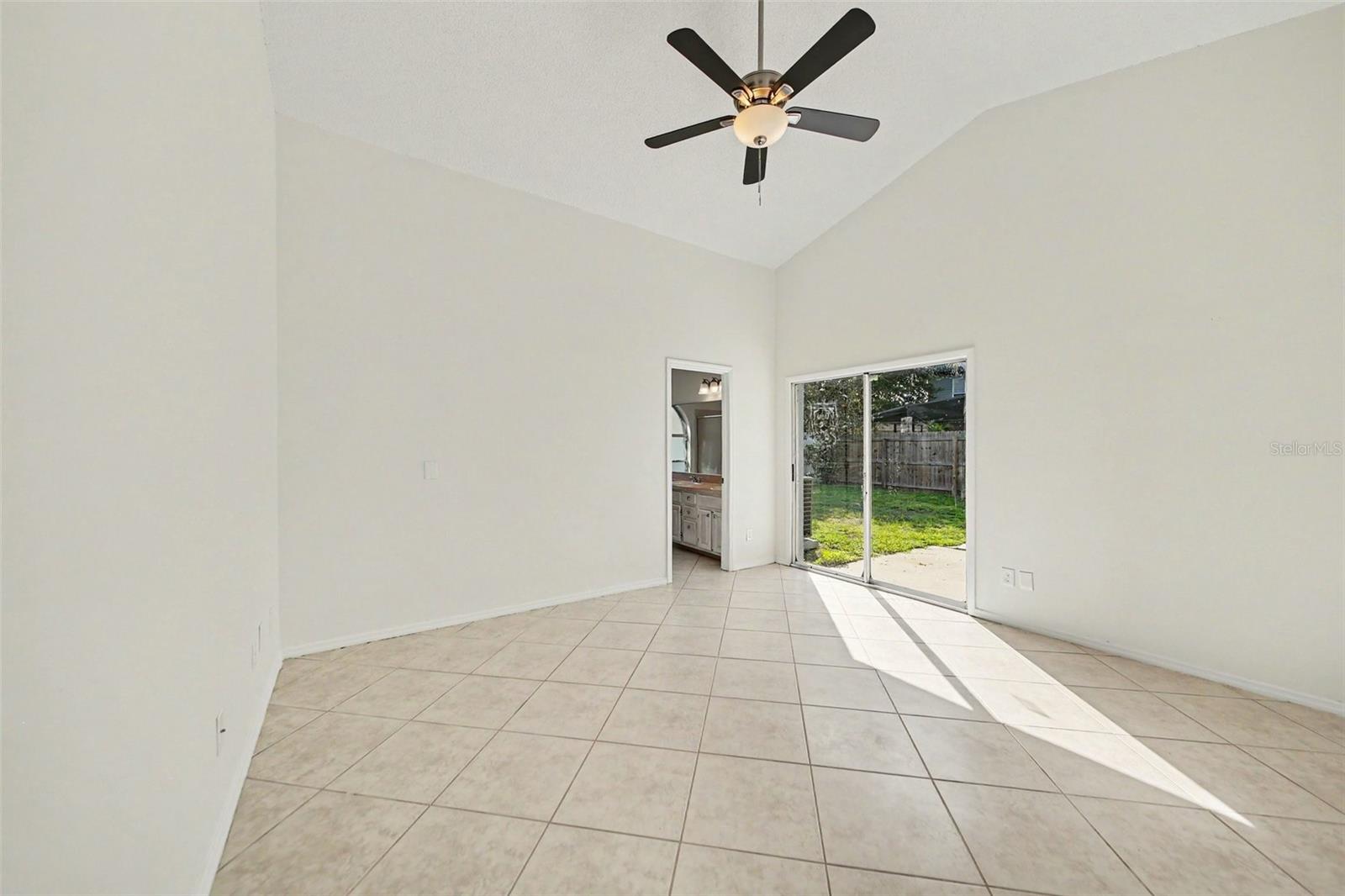 11040 NW FAIRHAVEN WAY, ORLANDO, FL, 32825
