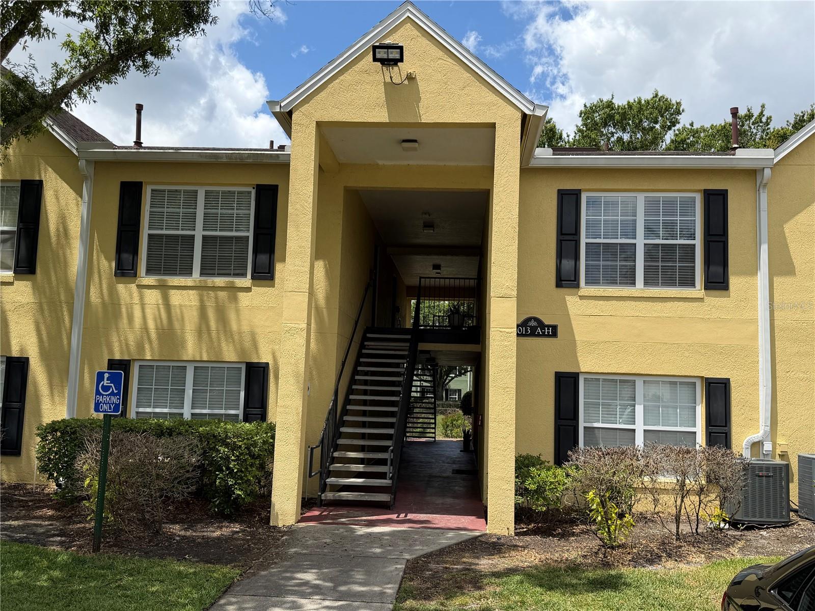 2013 DIXIE BELLE DR #2013A, ORLANDO, FL, 32812