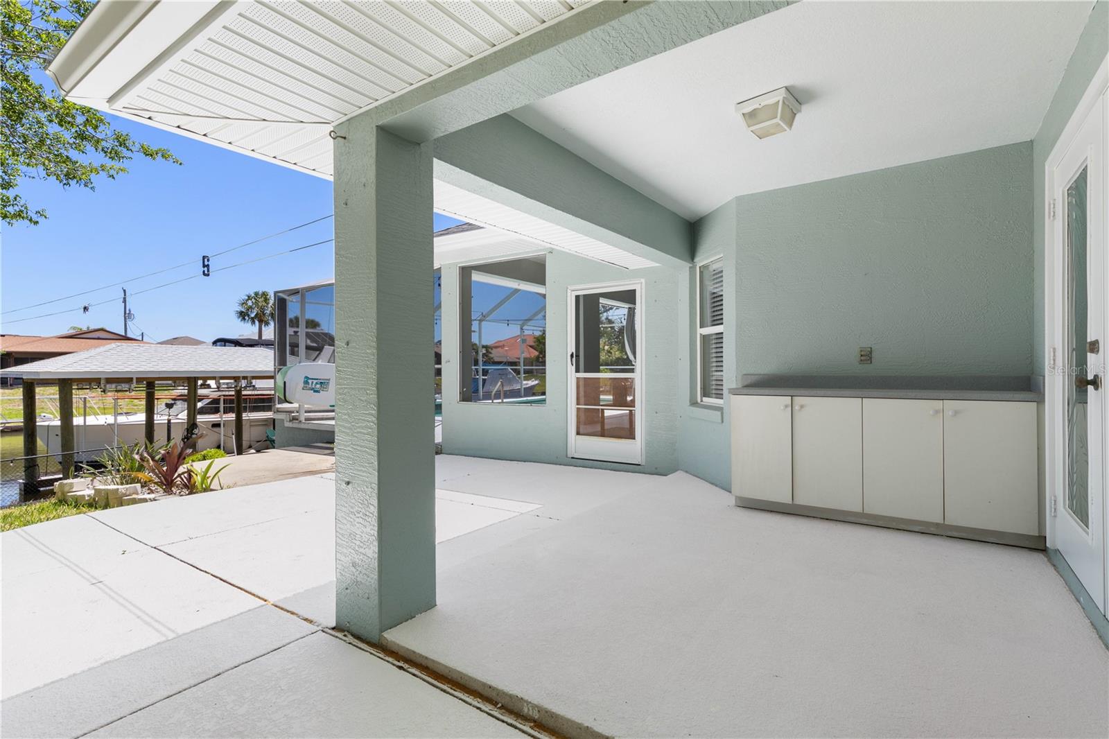 4 COTTAGEGATE CT, PALM COAST, FL, 32137