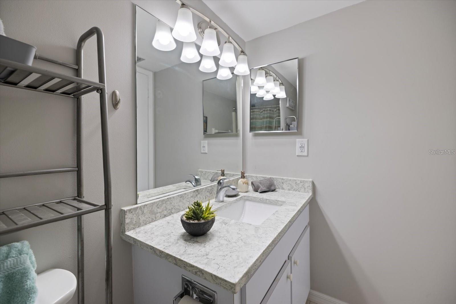 1604 STICKNEY POINT RD #4-102, SARASOTA, FL, 34231
