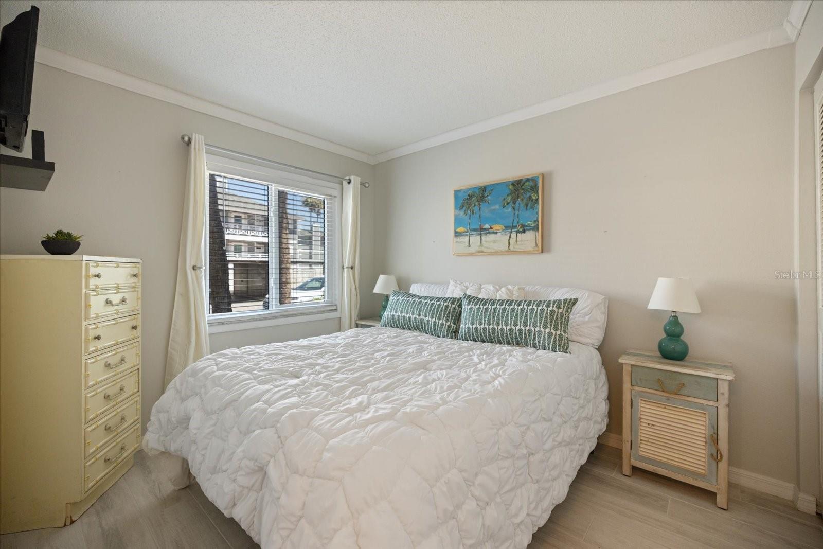 1604 STICKNEY POINT RD #4-102, SARASOTA, FL, 34231