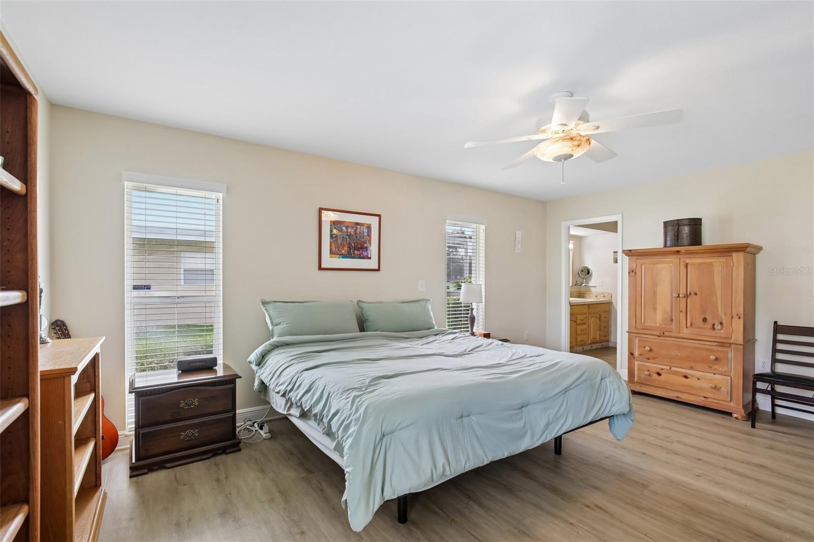 530 MAGELLAN DR, SARASOTA, FL, 34243
