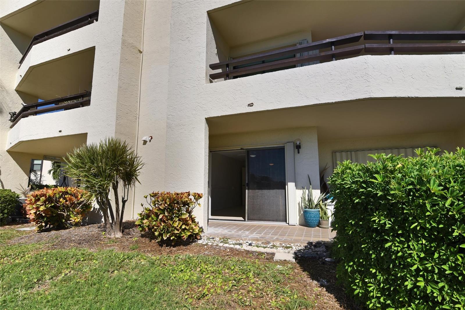126 1ST ST E #209, TIERRA VERDE, FL, 33715
