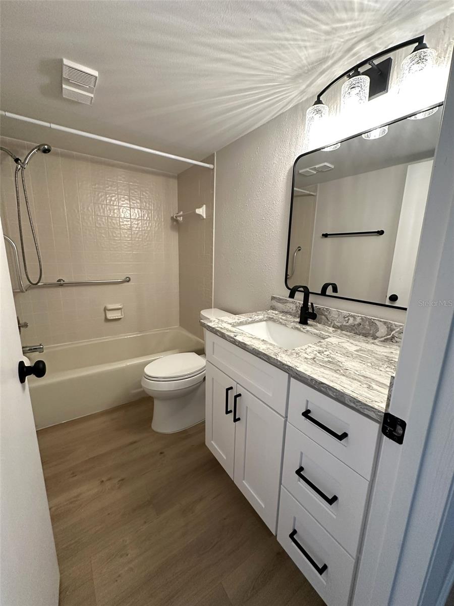 126 1ST ST E #209, TIERRA VERDE, FL, 33715