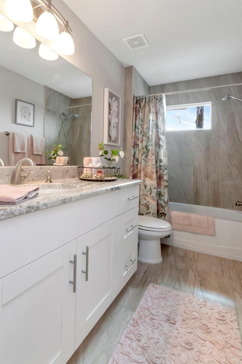 6395 BANYAN BLVD #303, NEW PORT RICHEY, FL, 34652