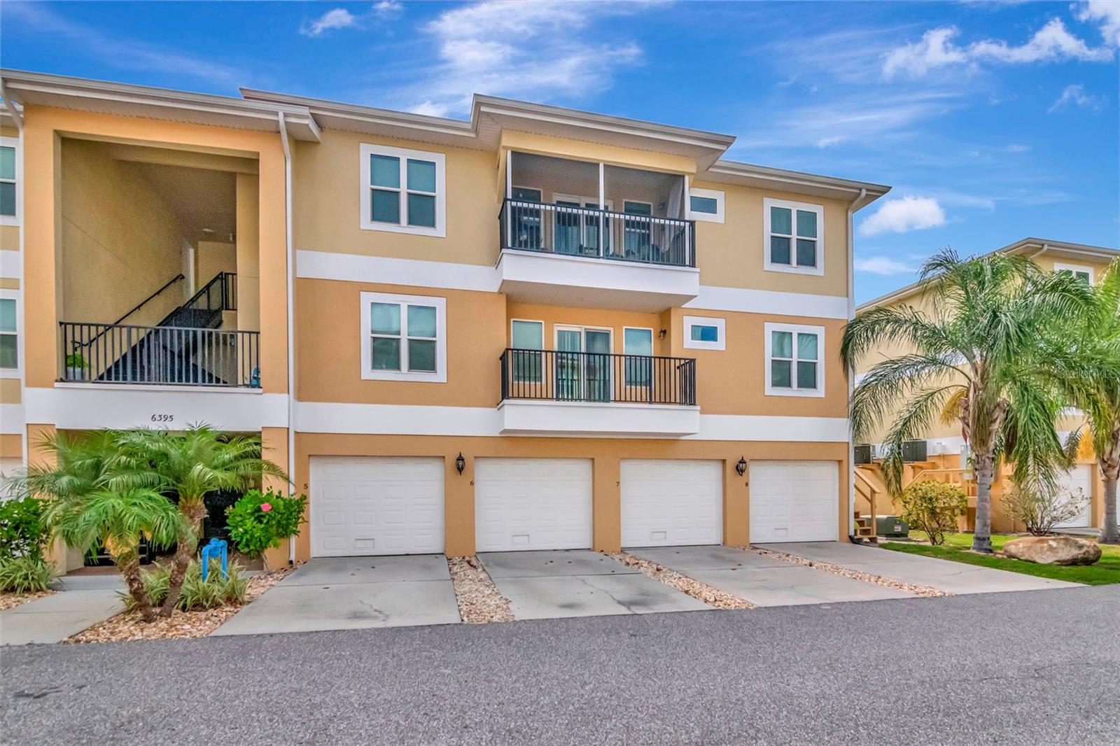 6395 BANYAN BLVD #303, NEW PORT RICHEY, FL, 34652