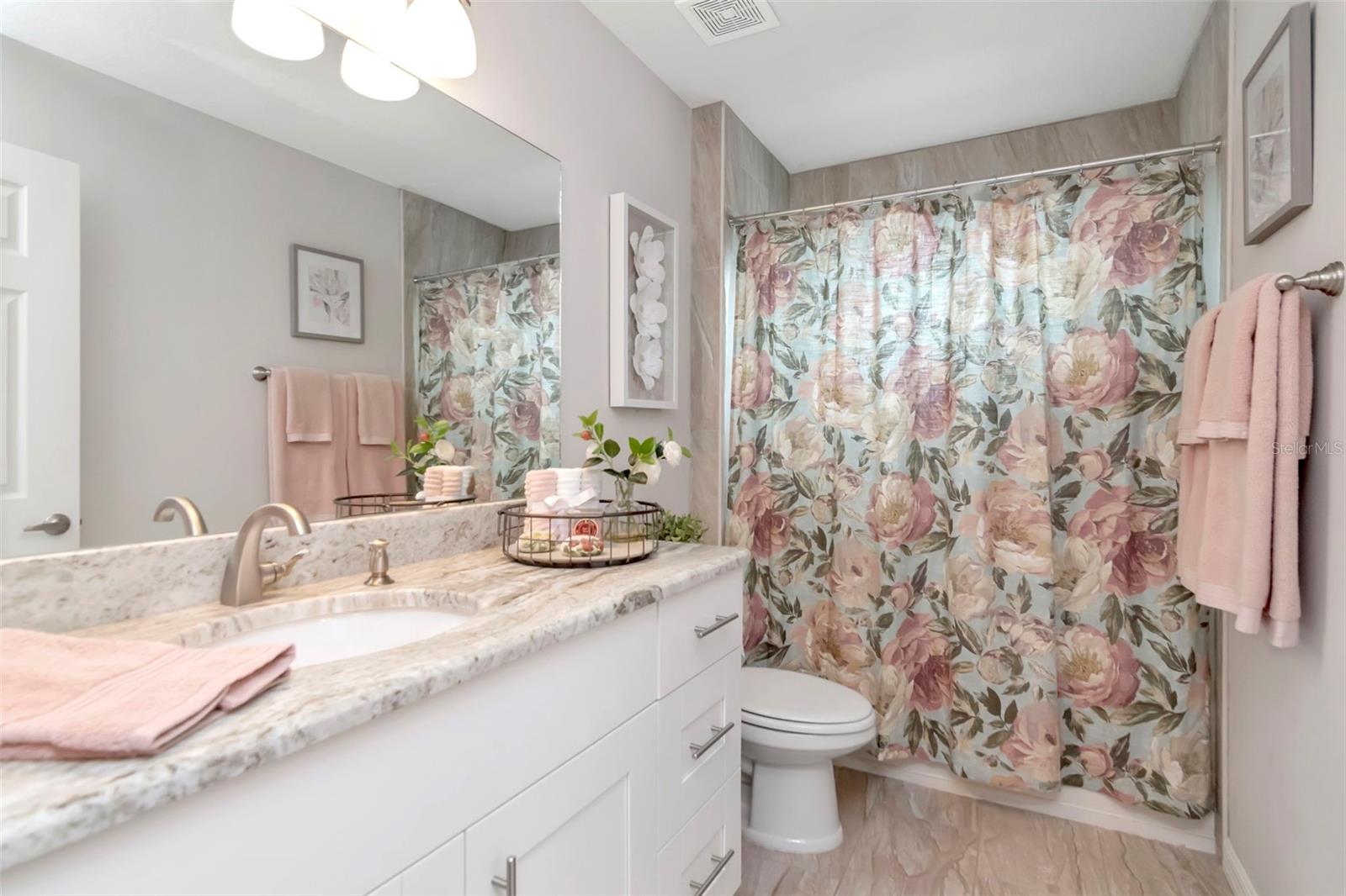 6395 BANYAN BLVD #303, NEW PORT RICHEY, FL, 34652