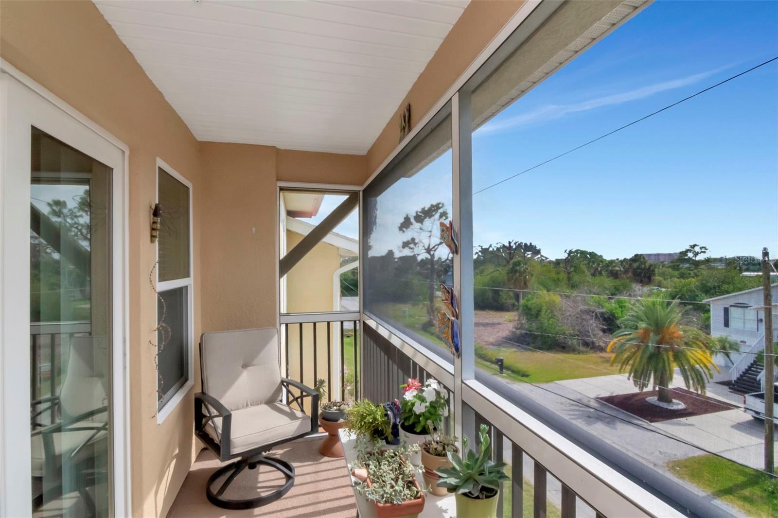 6395 BANYAN BLVD #303, NEW PORT RICHEY, FL, 34652