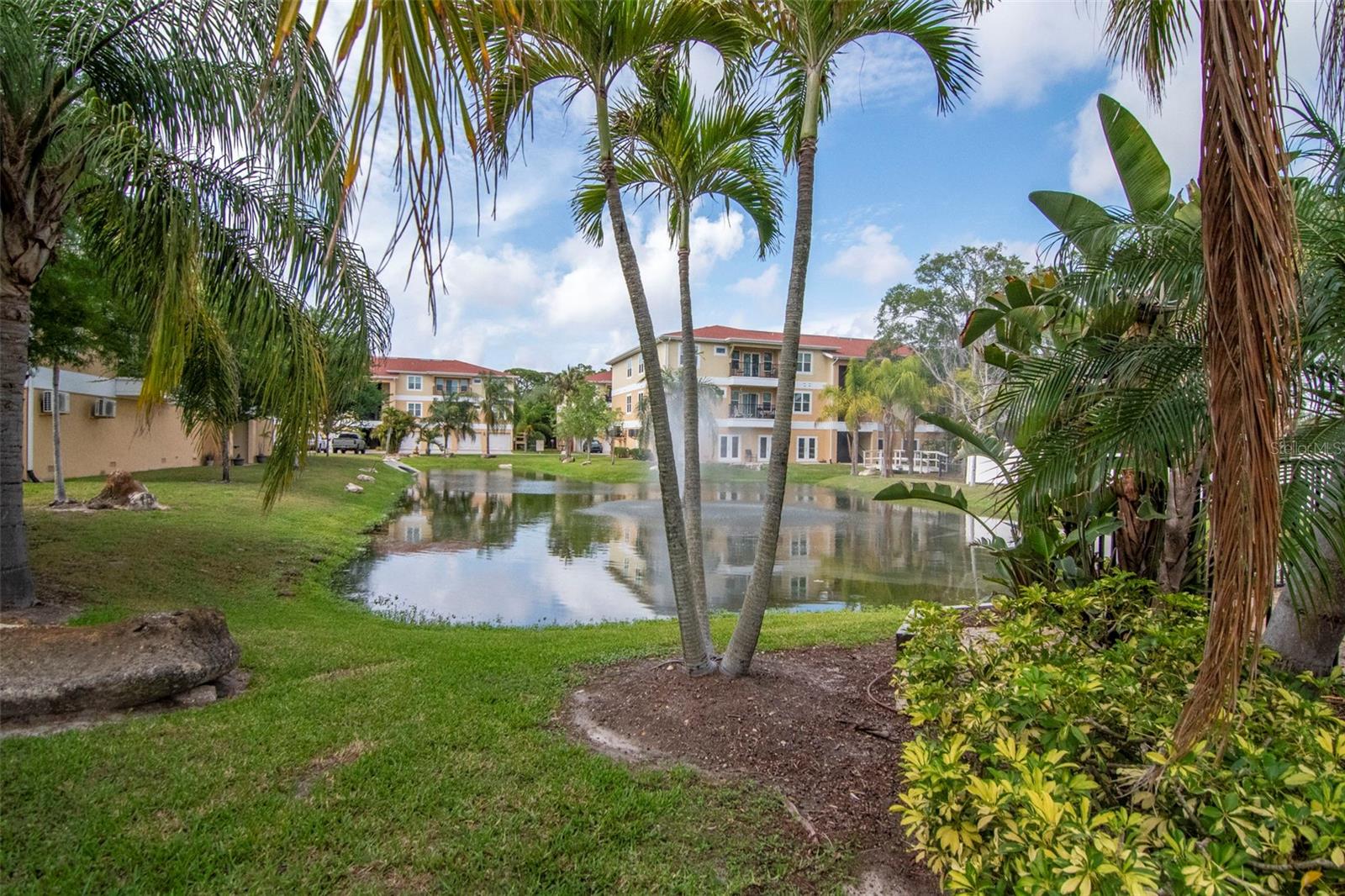 6395 BANYAN BLVD #303, NEW PORT RICHEY, FL, 34652