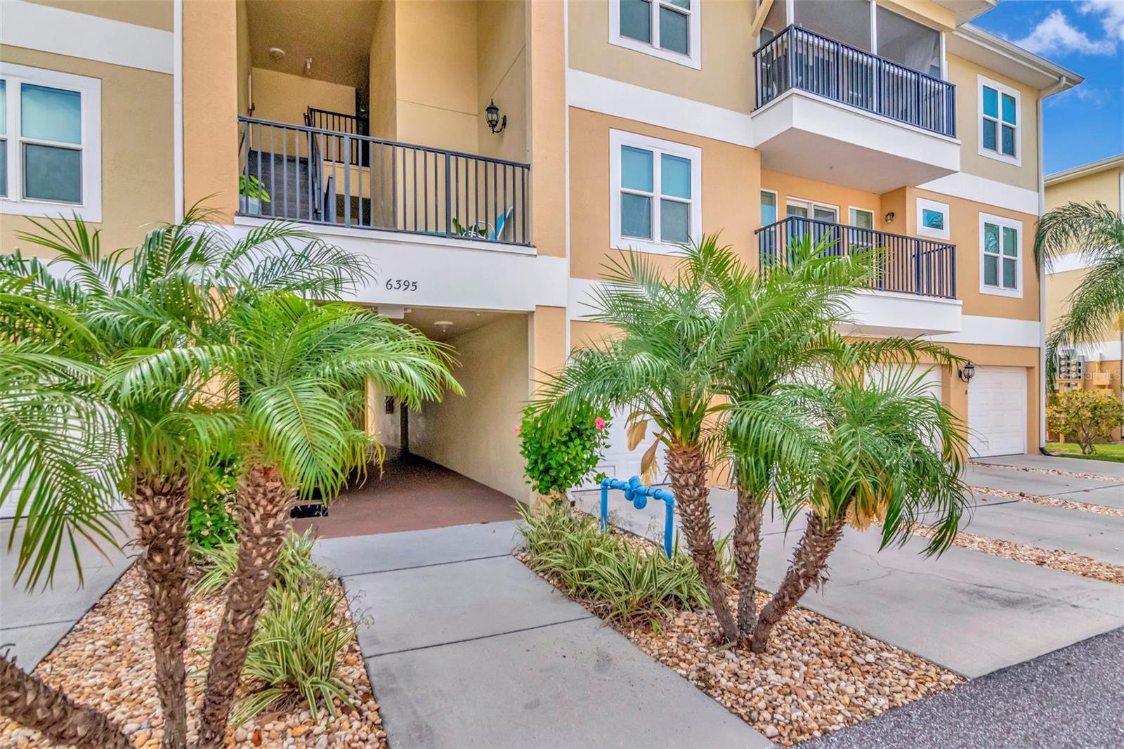 6395 BANYAN BLVD #303, NEW PORT RICHEY, FL, 34652