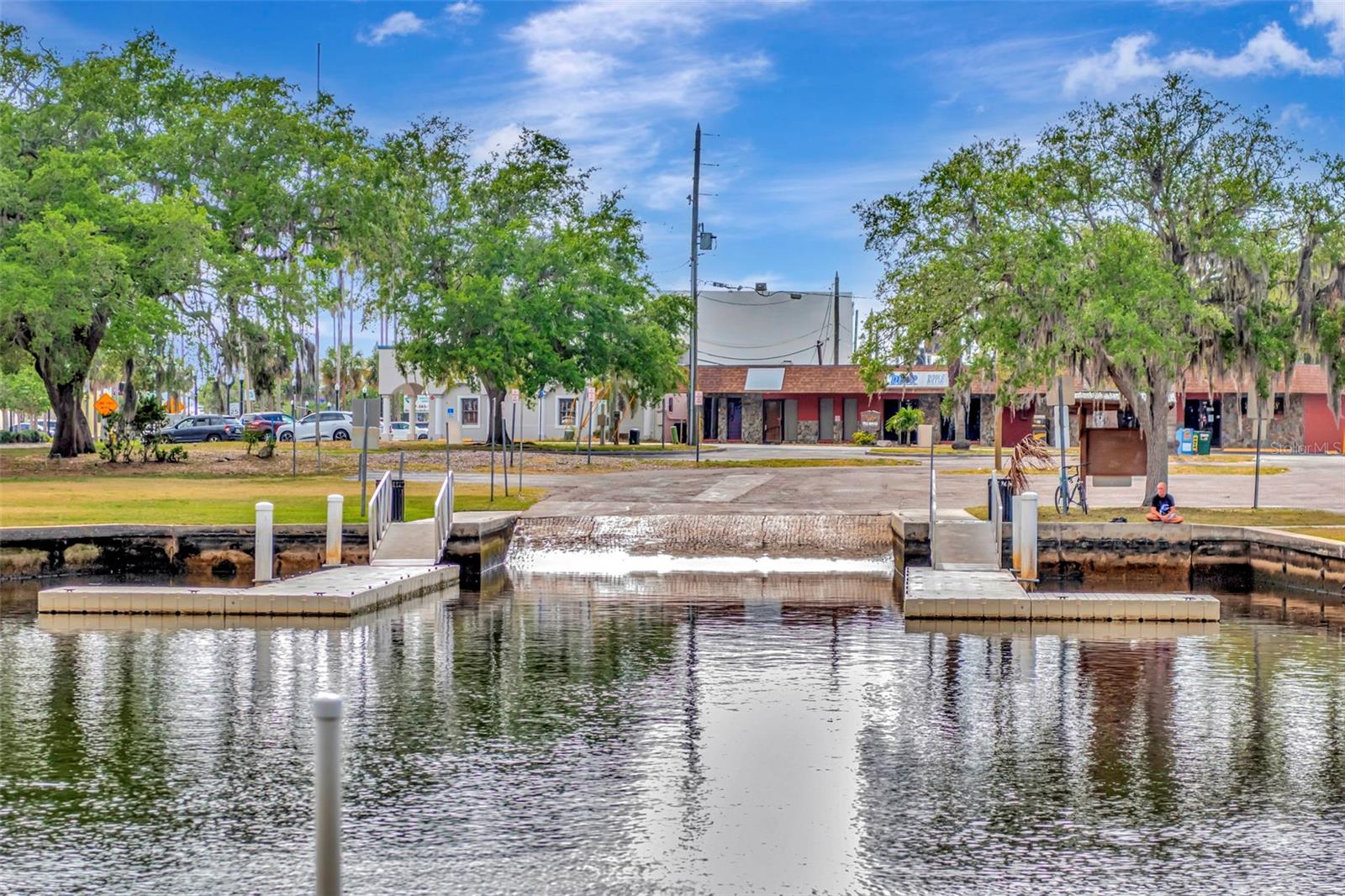 6395 BANYAN BLVD #303, NEW PORT RICHEY, FL, 34652