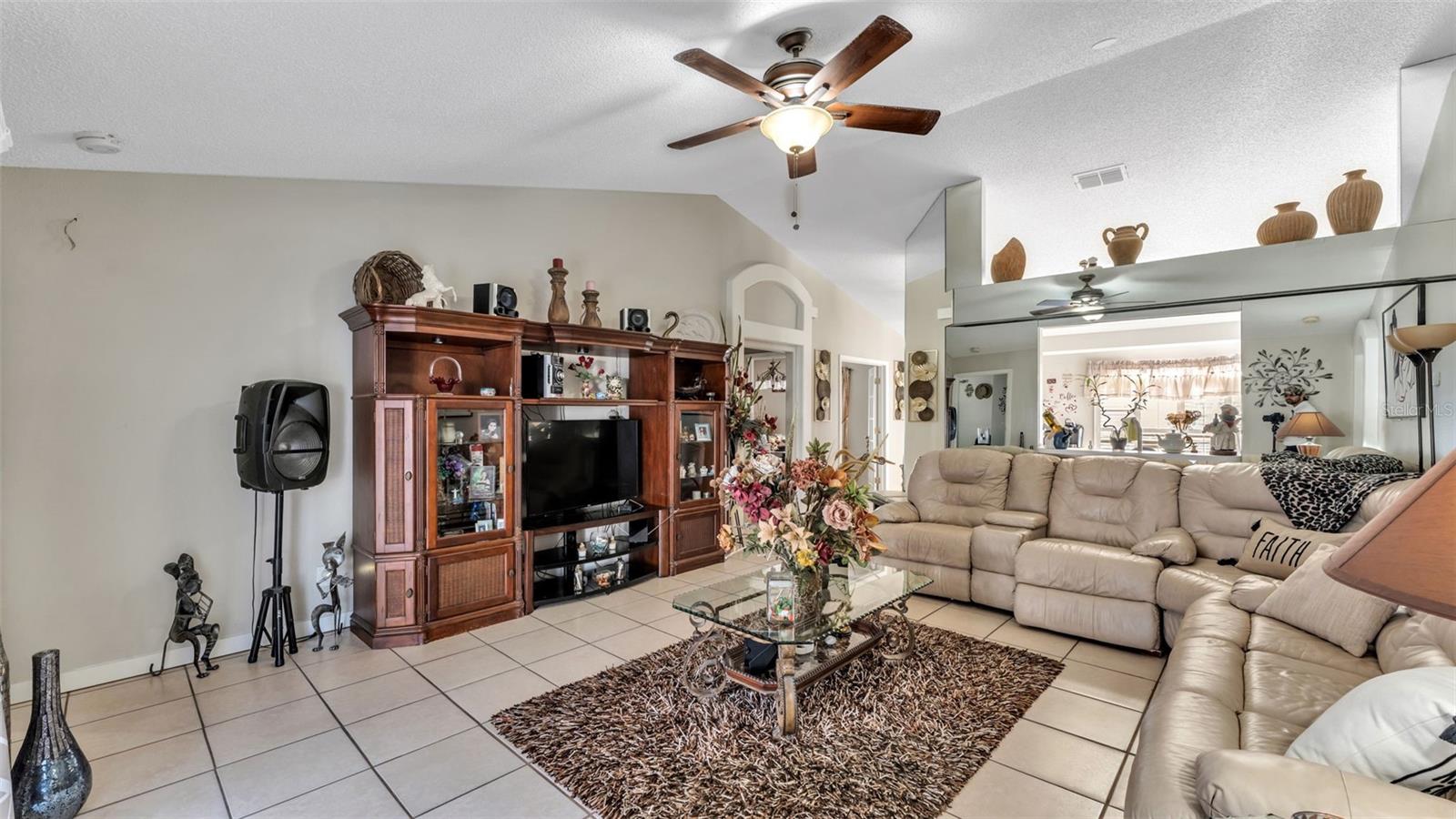 5410 LINDBURG ST, RIVERVIEW, FL, 33578