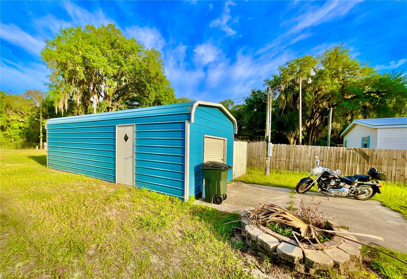125 FLORADANDY RD, HAWTHORNE, FL, 32640