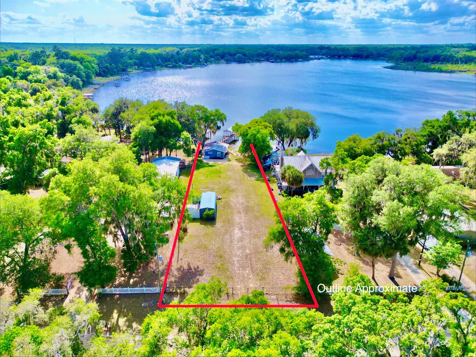 125 FLORADANDY RD, HAWTHORNE, FL, 32640
