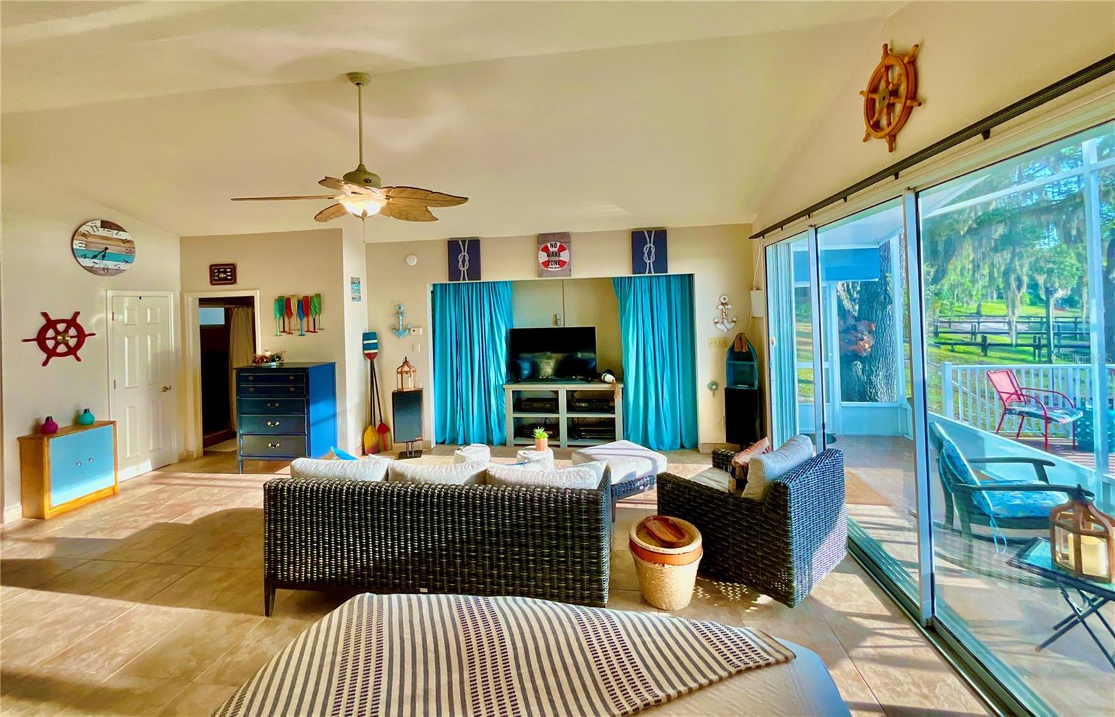 125 FLORADANDY RD, HAWTHORNE, FL, 32640