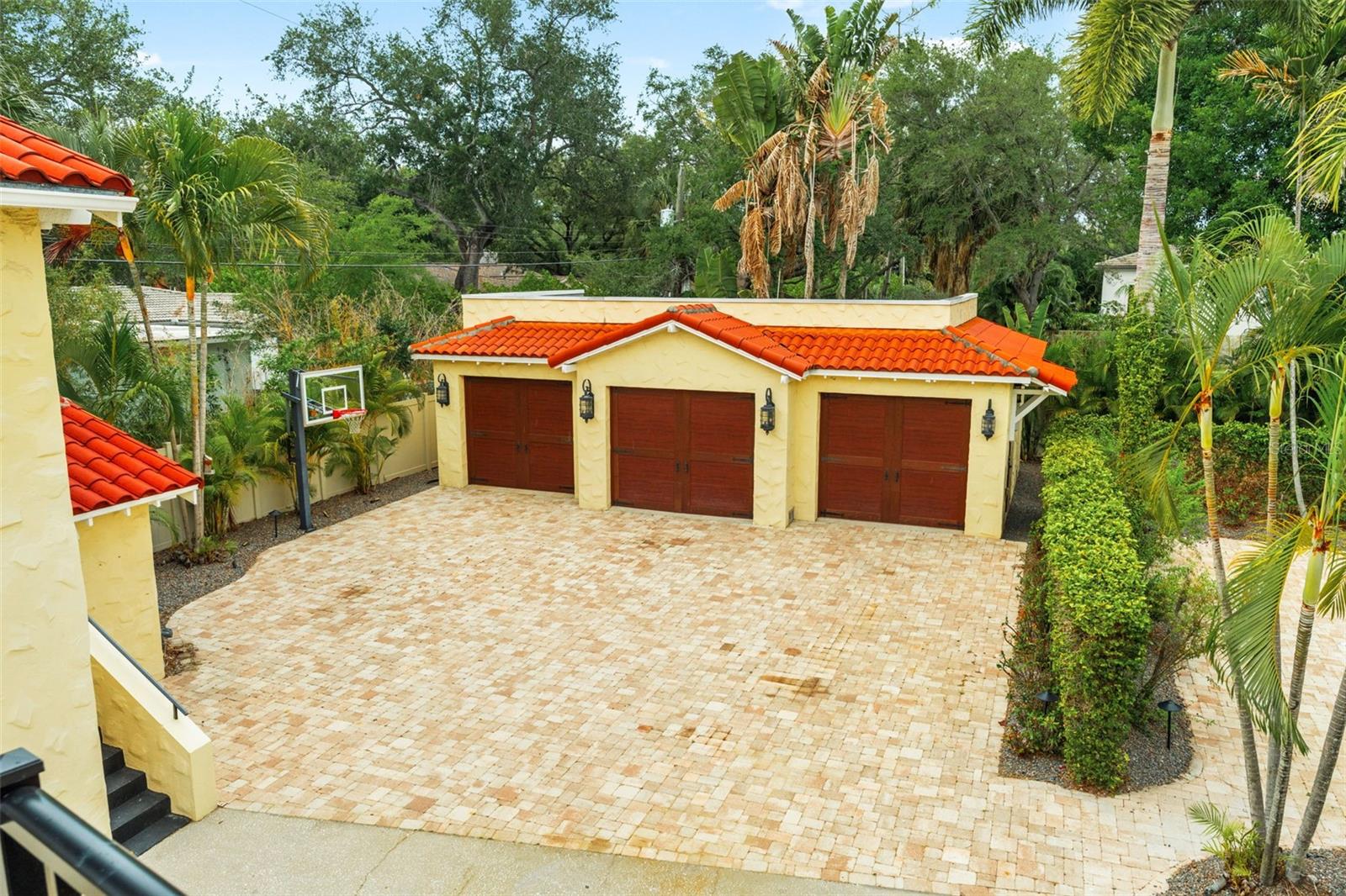 190 BOSPHOROUS AVE, TAMPA, FL, 33606