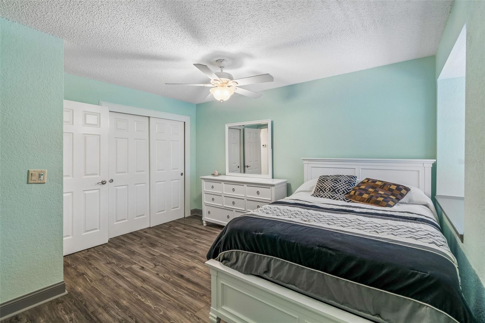 2318 VILLAGE GREEN BLVD, PLANT CITY, FL, 33566