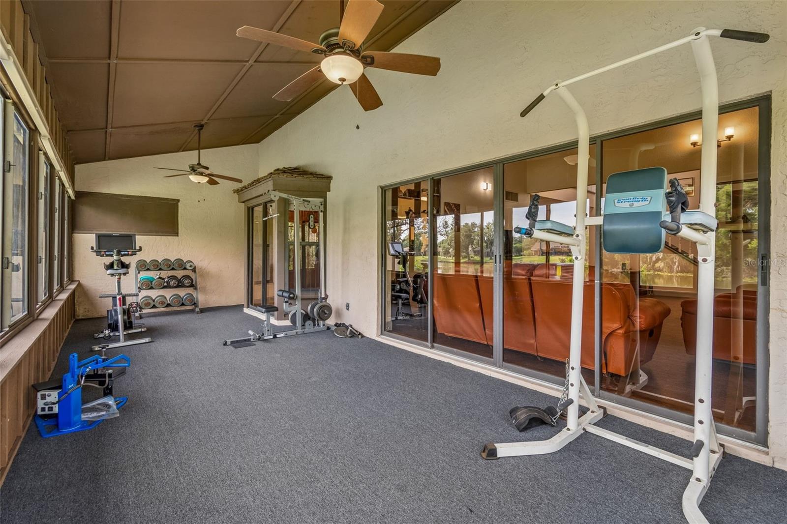 2318 VILLAGE GREEN BLVD, PLANT CITY, FL, 33566