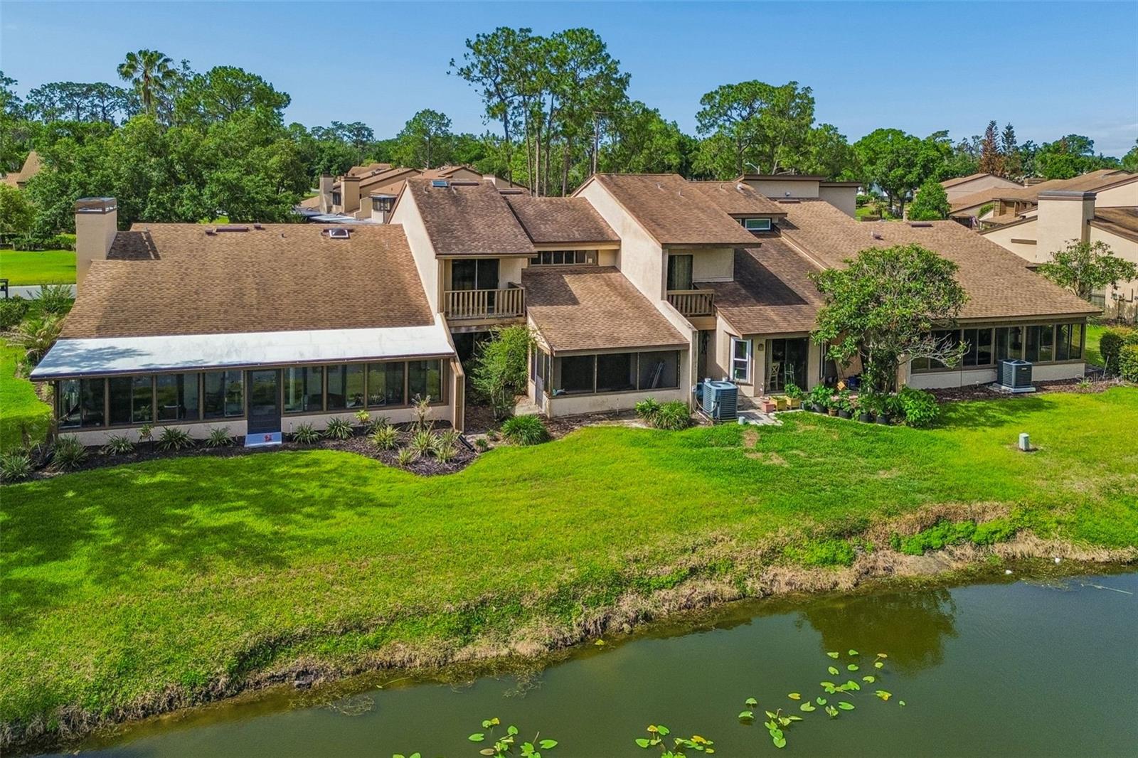 2318 VILLAGE GREEN BLVD, PLANT CITY, FL, 33566