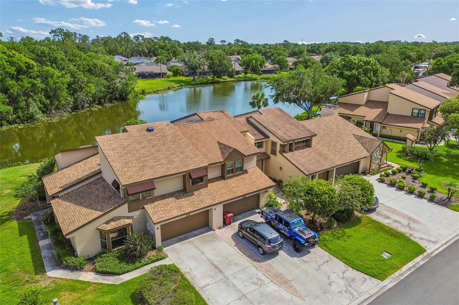 2318 VILLAGE GREEN BLVD, PLANT CITY, FL, 33566