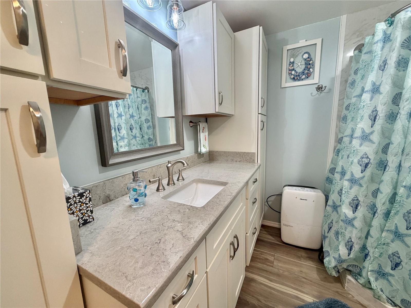 121 TAMARISK WAY, LEESBURG, FL, 34748