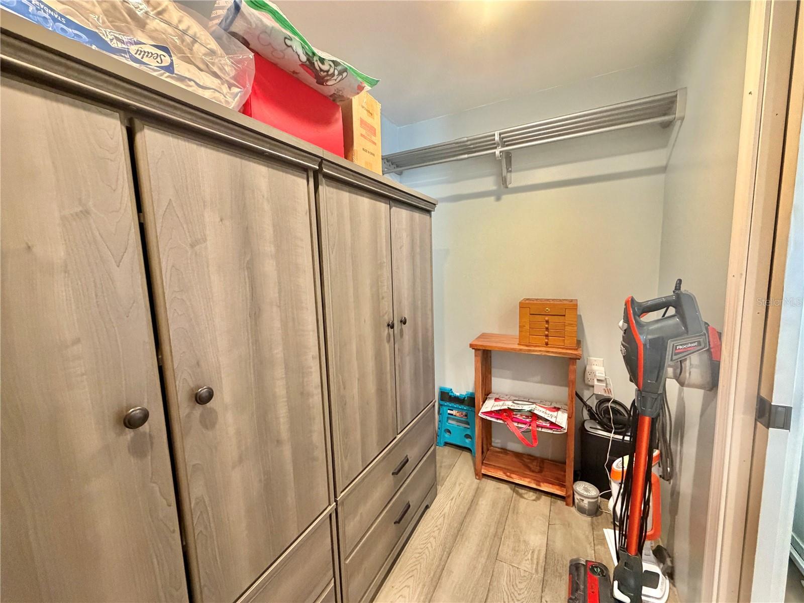 121 TAMARISK WAY, LEESBURG, FL, 34748