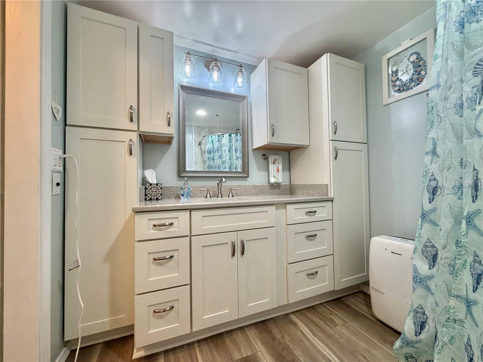 121 TAMARISK WAY, LEESBURG, FL, 34748
